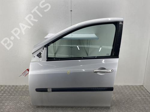 Used Left front door RENAULT CLIO III (BR0/1, CR0/1) 1.5 dCi (C/BR0G, C/BR1G) (68 hp) 29299256