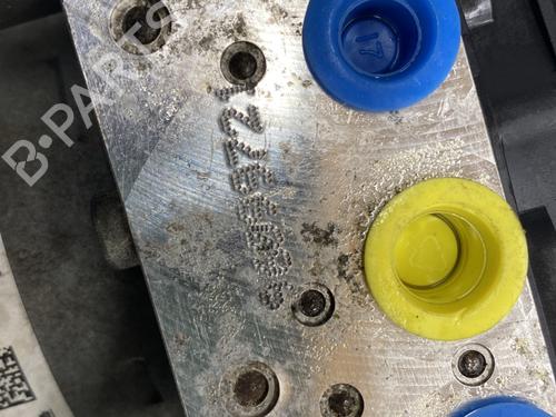 Used ABS pump ABS pump VW GOLF VII (5G1, BQ1, BE1, BE2) 2.0 TDI (150 hp) 26274578 26274578