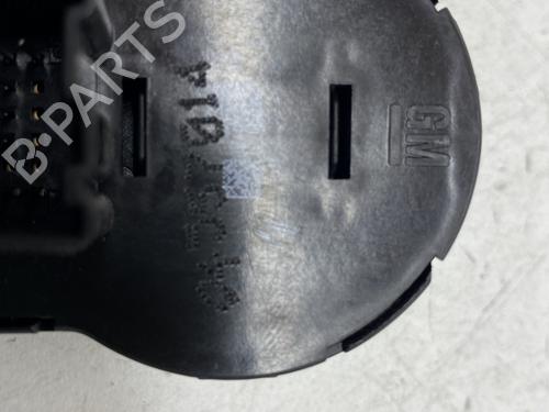 Used Headlight switch Headlight switch OPEL ASTRA J (P10) 2.0 CDTI (68) (160 hp) 22860073 22860073