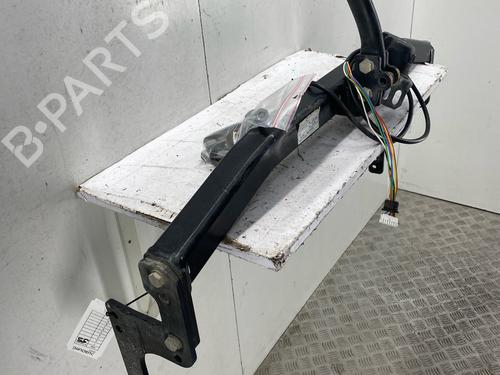 Used Tow ball/Mechanism Tow ball/Mechanism 39458775 39458775