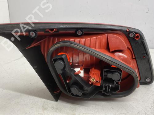 right-tailgate-light-renault-vel-satis-bj0_-2002-24657698 main image