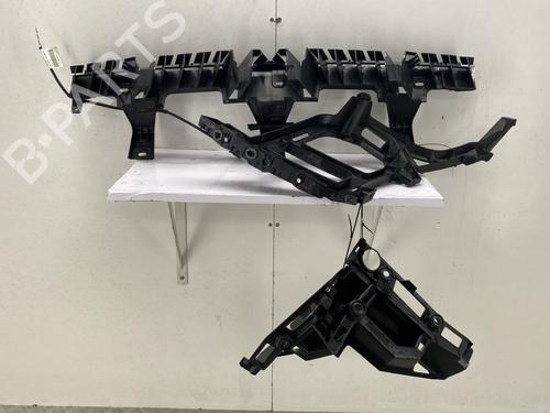 Used Rear bumper bracket PEUGEOT 3008 II SUV (MC_, MR_, MJ_, M4_) 1.2 THP/ PureTech 130 (MRHNSM, MRHNSU, MRHNSJ, MRHNYW,... (131 hp) 28168211
