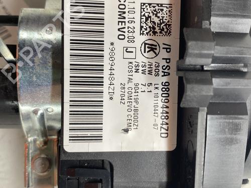 Used Steering column stalk Steering column stalk PEUGEOT 3008 II SUV (MC_, MR_, MJ_, M4_) 1.2 THP/ PureTech 130 (MRHNSM, MRHNSU, MRHNSJ, MRHNYW,... (131 hp) 32204330 32204330