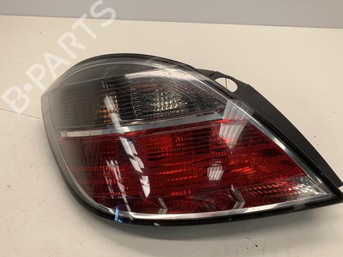 Left taillight OPEL ASTRA H (A04) 1.9 CDTI (L48) | BP22853161C34 