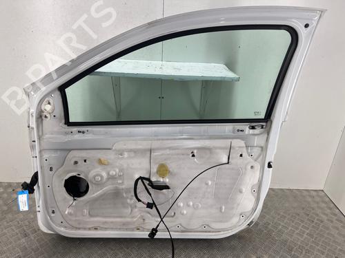 right-front-door-renault-clio-iii-br01-cr01-2005-2006-2007-2008-2009-2010-2011-2012-2013-2014-36809893 main image