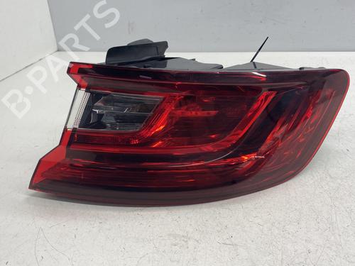 right-taillight-renault-megane-iv-hatchback-b9amn_-2015-31871876 main image