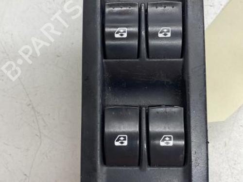 Used Switch RENAULT MEGANE II Saloon (LM0/1_) 1.6 (113 hp) 22863384