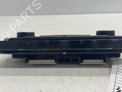 Used Climate control VW GOLF VI (5K1) 1.6 TDI (105 hp) 26274429