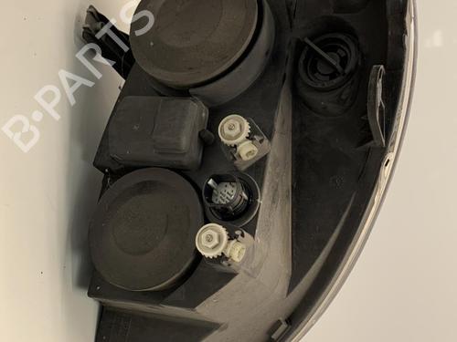 Used Left headlight Left headlight LANCIA YPSILON (843_) 1.4 16V (843.AXC11, 843.AXC1B, 843.AXC1A) (95 hp) 22852859 22852859