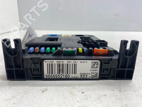 Fuse box CITROËN C3 II (SC_) 1.1 i | BP38186462E1 - Image 4