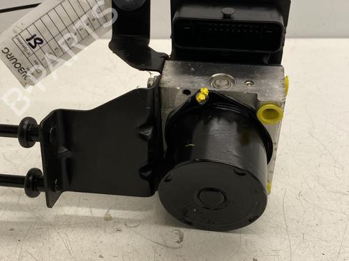 Used ABS pump VW POLO IV (9N_, 9A_) 1.4 TDI (70 hp) 32204313