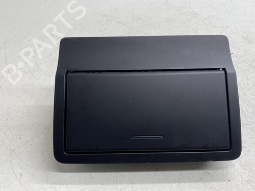 Multifunctionele display AUDI A1 (8X1, 8XK) 1.4 TFSI (122 hp) 30724991