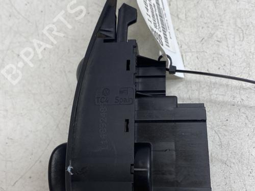 Used Headlight switch Headlight switch VW POLO III (6N1) 64 1.9 D (64 hp) 31753459 31753459
