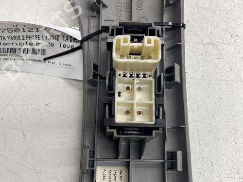 Used Switch Switch TOYOTA YARIS (_P9_) 1.4 D-4D (NLP90_, NLP90R) (90 hp) 26978051 26978051