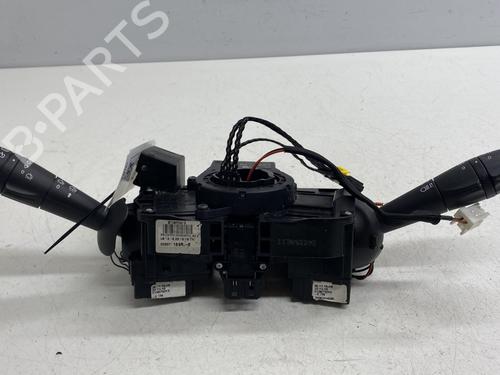 Steering column stalk RENAULT CLIO IV (BH_) 1.5 dCi 75 | BP31067428I23