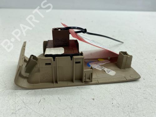 switch-vw-beetle-5c1-5c2-2011-2012-2013-2014-2015-2016-2017-2018-2019-36802247 main image