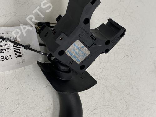Used Steering column stalk VW FOX Hatchback (5Z1, 5Z3, 5Z4) 1.4 TDI (70 hp) 30752449