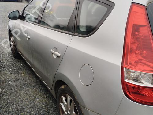 Światło przeciwmgłowe przednie prawe HYUNDAI i30 Estate (FD) 1.6 CRDi | BP30680097C31