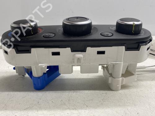 Climate control RENAULT CLIO IV (BH_) 1.5 dCi 90 | BP27586229I5 