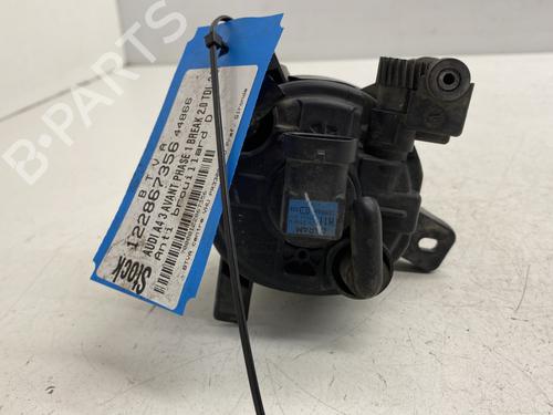 right-front-fog-light-audi-a4-b8-avant-8k5-2007-2008-2009-2010-2011-2012-2013-2014-2015-2016-2017-33475943 main image