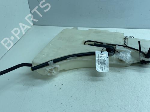 Used Windscreen washer tank BMW 5 Touring (F11) 530 d (258 hp) 30848428