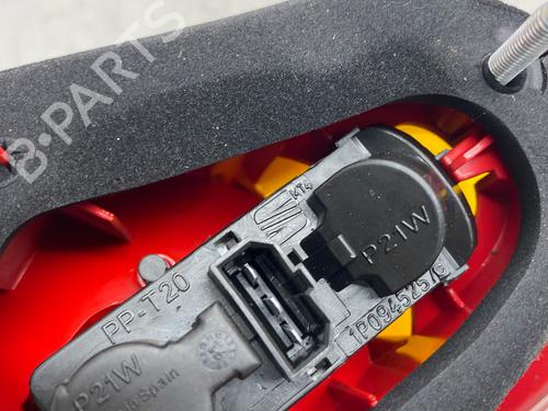 Right taillight SEAT LEON (1P1) 1.9 TDI | BP37202315C35 - Image 2