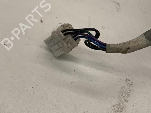 Right mirror NISSAN X-TRAIL I (T30) 2.2 Di 4x4 | BP22854438C27 