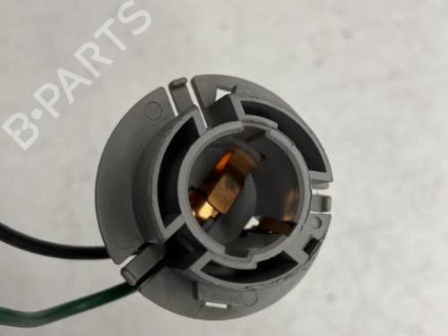Used Lamp holder Lamp holder TOYOTA YARIS (_P9_) 1.4 D-4D (NLP90_, NLP90R) (90 hp) 22849109 22849109