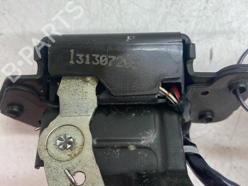 Używane Zamek klapy tylnej / bagażnika Zamek klapy tylnej / bagażnika 38547710 38547710