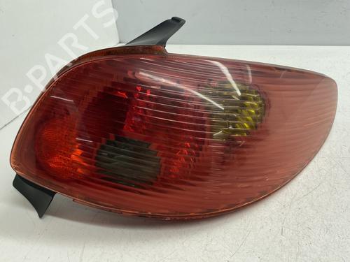 Used Right taillight PEUGEOT 206 Hatchback (2A/C) 1.4 HDi eco 70 (68 hp) 32337418