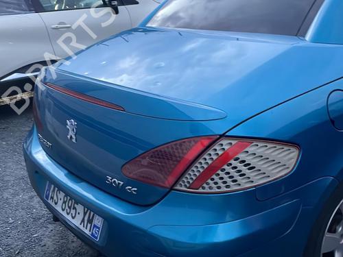 Left mirror PEUGEOT 307 CC (3B) 2.0 HDi 135 | BP22850528C26 
