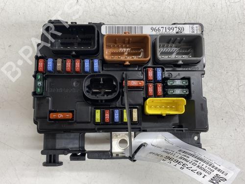 Fuse box CITROËN C3 II (SC_) 1.4 HDi 70 (SC8HZC, SC8HR0, SC8HP4) | BP26978152E1 - Image 5
