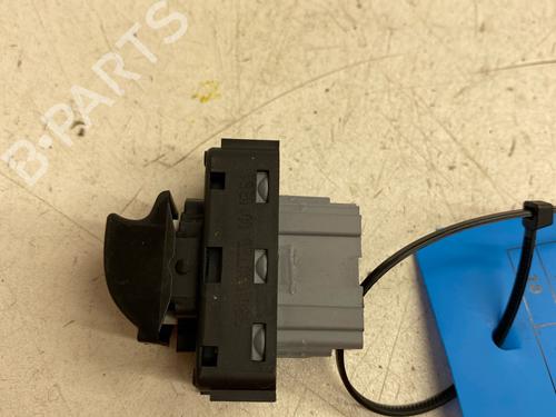 Left front window switch CITROËN C3 III (SX) 1.5 BlueHDi 100 (SXYHYP, SXYHTU) | BP39508826I27 - Image 3