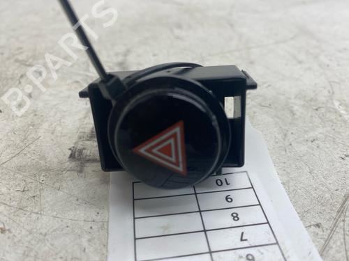 Warning switch TOYOTA AURIS (_E18_) 1.2 (NRE185_, NRE185R) | BP38463272I22 - Image 5
