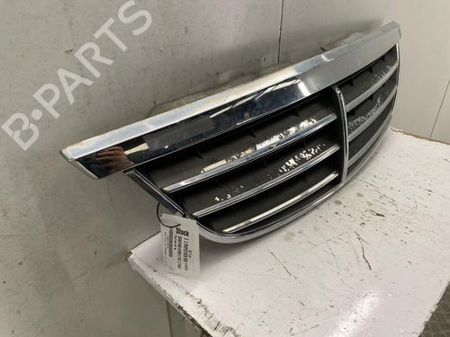 Used Grille Grille 38925950 38925950