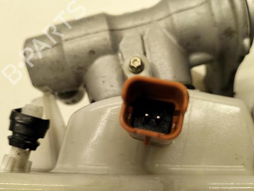 Used Brake master cylinder Brake master cylinder PEUGEOT 208 I (CA_, CC_) 1.6 HDi (114 hp) 22858300 22858300