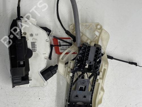 Used Rear left lock VW TIGUAN (5N_) 2.0 TDI (140 hp) 25472766