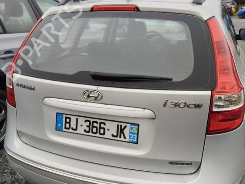 Światło przeciwmgłowe przednie prawe HYUNDAI i30 Estate (FD) 1.6 CRDi | BP30680097C31