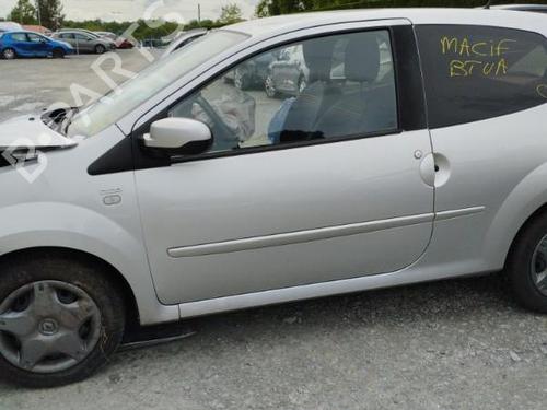 Left front fog light RENAULT TWINGO II (CN0_) 1.2 16V (CN04, CN0B) | BP23133279C30 - Image 6