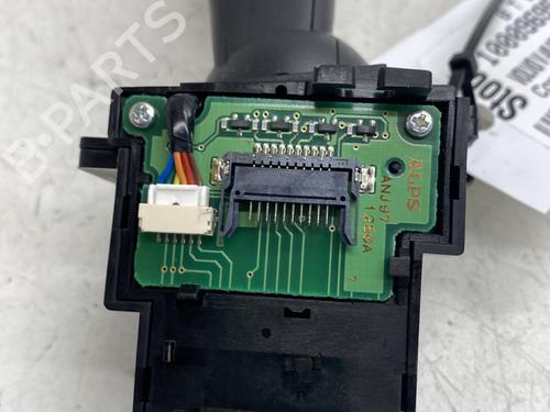 Switch VOLVO V40 Cross Country (526) D2 | BP26388467I30 - Image 2