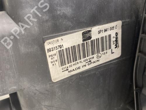 Left headlight SEAT LEON (1P1) 1.9 TDI | BP29851582C28