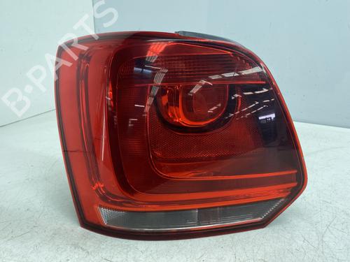 Venstre baglygte VW POLO V (6R1, 6C1) 1.2 TDI (75 hp) 29138995