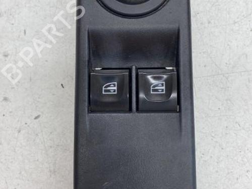 Used Left front window switch Left front window switch RENAULT CLIO IV Grandtour (KH_) 1.2 16V (73 hp) 22849072 22849072