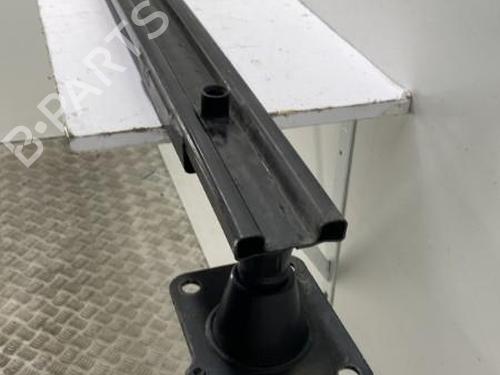 Used Front bumper reinforcement Front bumper reinforcement PEUGEOT 5008 (0U_, 0E_) 1.6 HDi (110 hp) 22851054 22851054