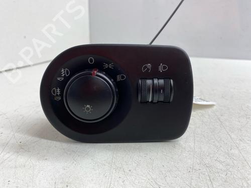 Headlight switch SEAT LEON (1P1) 1.9 TDI | BP37471999I24 - Image 4