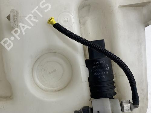 Windscreen washer tank VW GOLF V (1K1) 1.9 TDI | BP26224223C113 