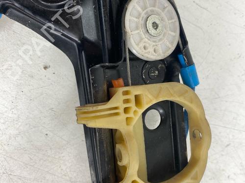 Front right window mechanism BMW 1 (E81) 118 d | BP39663059C23 - Image 6