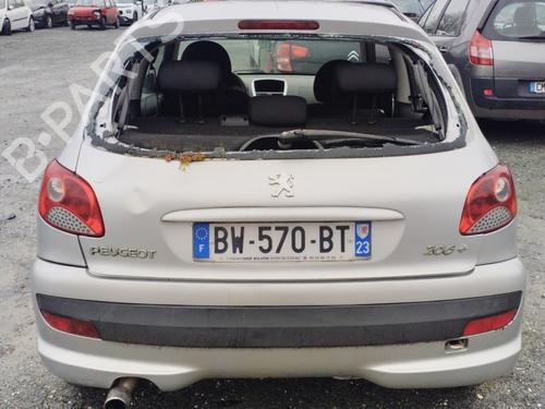 Peças PEUGEOT 206+ (2L_, 2M_)  1.4 HDi eco 70  4686881