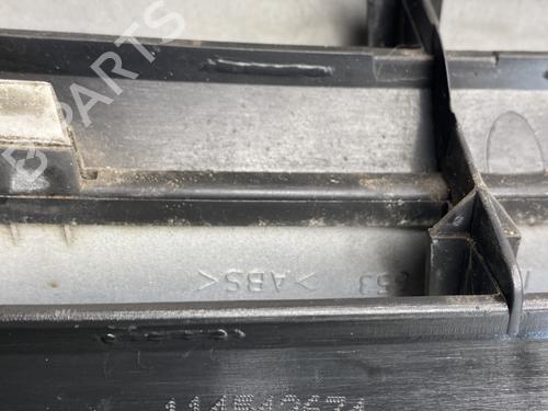 Grille VW GOLF V (1K1) 1.9 TDI | BP30174524C40 