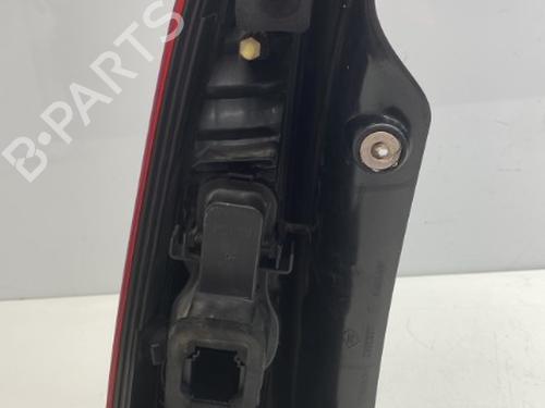 Used Right taillight Right taillight RENAULT ESPACE IV (JK0/1_) 2.0 dCi (JK03, JK04, JK1C, JK1G, JK1J, JK1K) (173 hp) 22861299 22861299